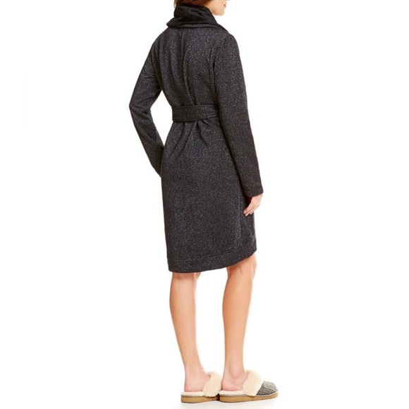 Ugg x Star Wars Vader Robe - Picture 2 of 15